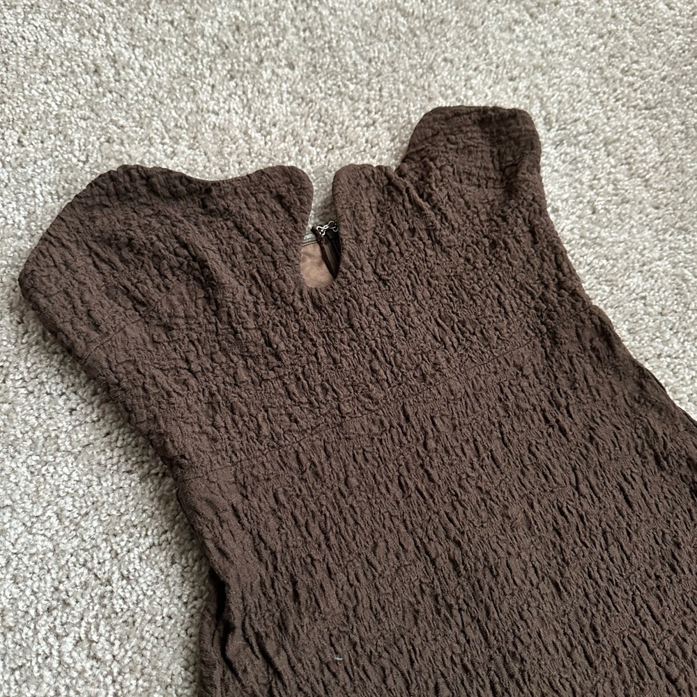 Selfie Leslie Brown Textured Midi Dress
